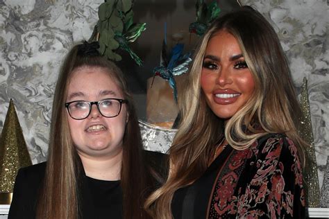 chloe sims and her daughter madison.